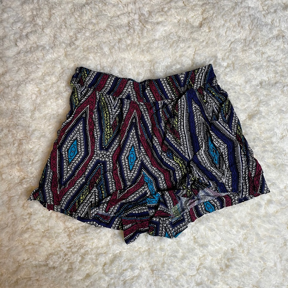 Mossimo shorts - Picture 2 of 2